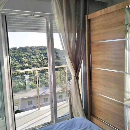 Apartment Chrystal Boutique *