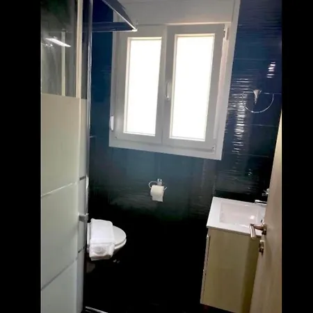 Chrystal Boutique Apartment